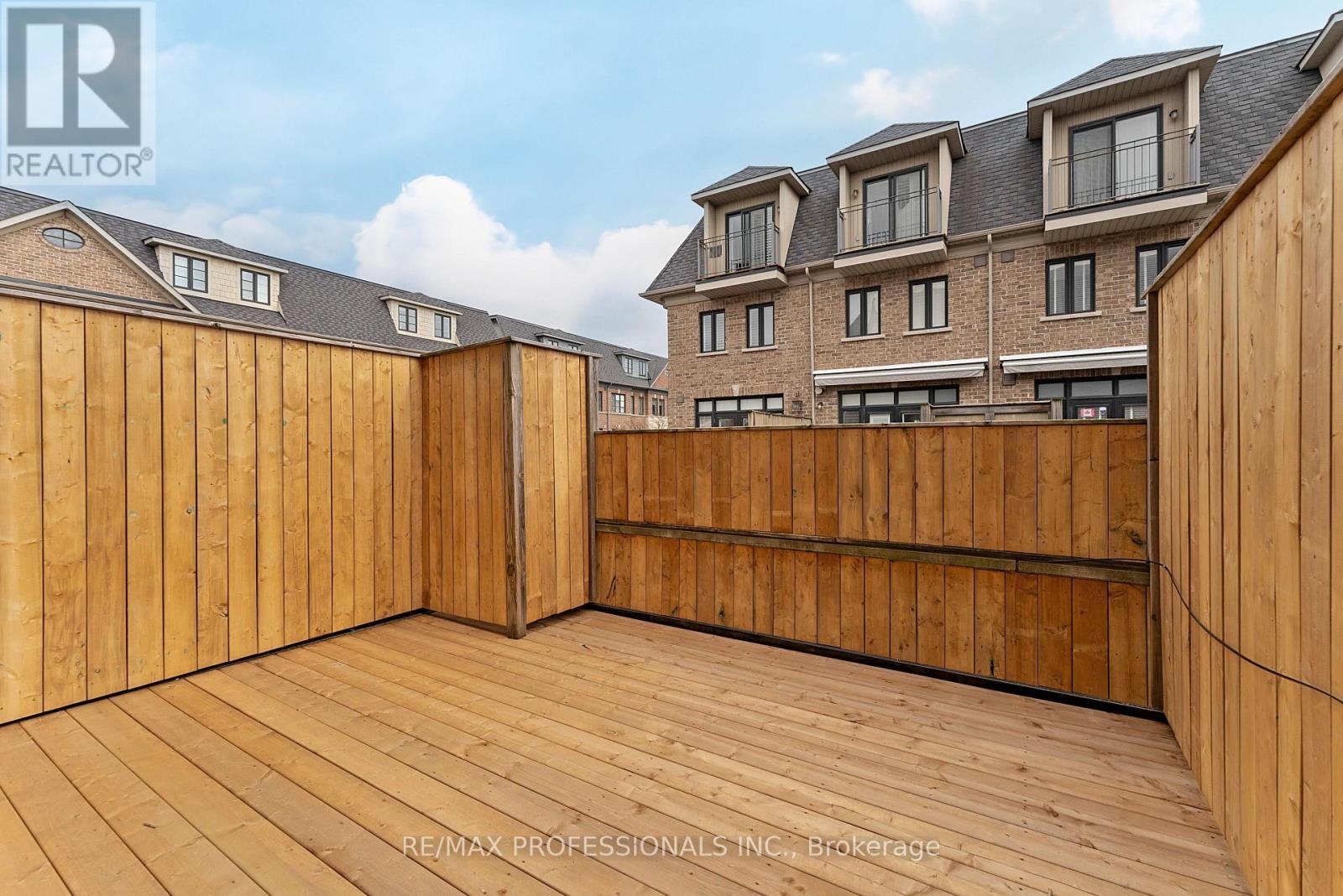 819b Oxford Street, Toronto, Ontario  M8Z 0B3 - Photo 26 - W13031606