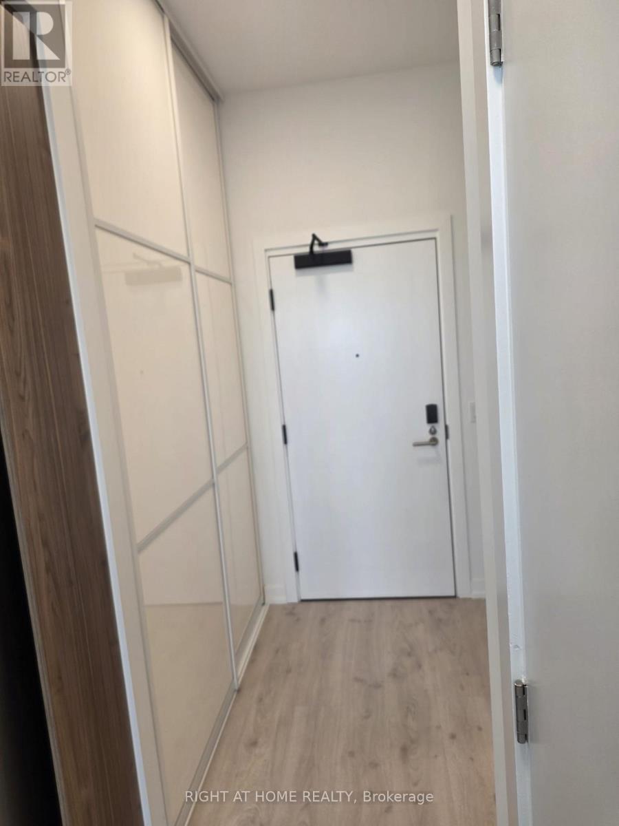 440 - 2501 Saw Whet Boulevard, Oakville, Ontario  L6M 5N2 - Photo 2 - W13031682