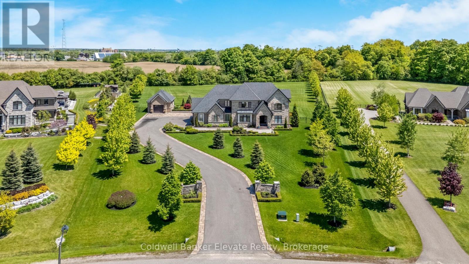 50 AUTUMN CIRCLE, Halton Hills, Ontario