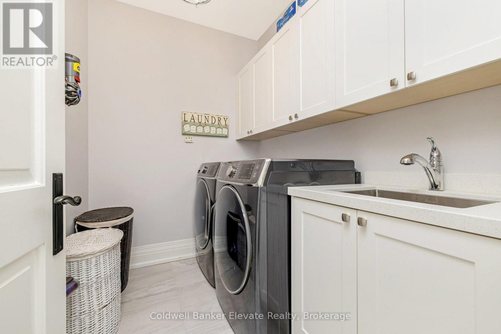 50 Autumn Circle, Halton Hills, Ontario  L0P 1H0 - Photo 18 - W13031692