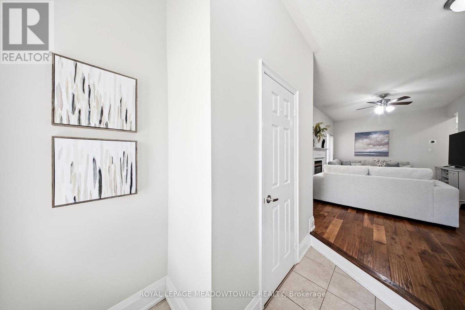 14 Eagleview Way, Halton Hills, Ontario  L7G 6N3 - Photo 11 - W13031708