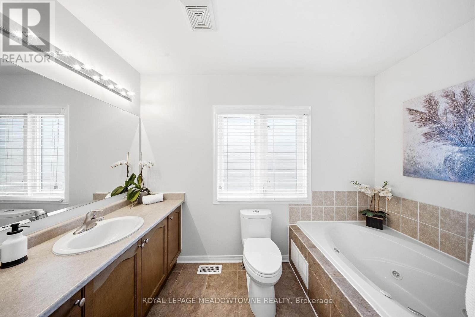 14 Eagleview Way, Halton Hills, Ontario  L7G 6N3 - Photo 29 - W13031708