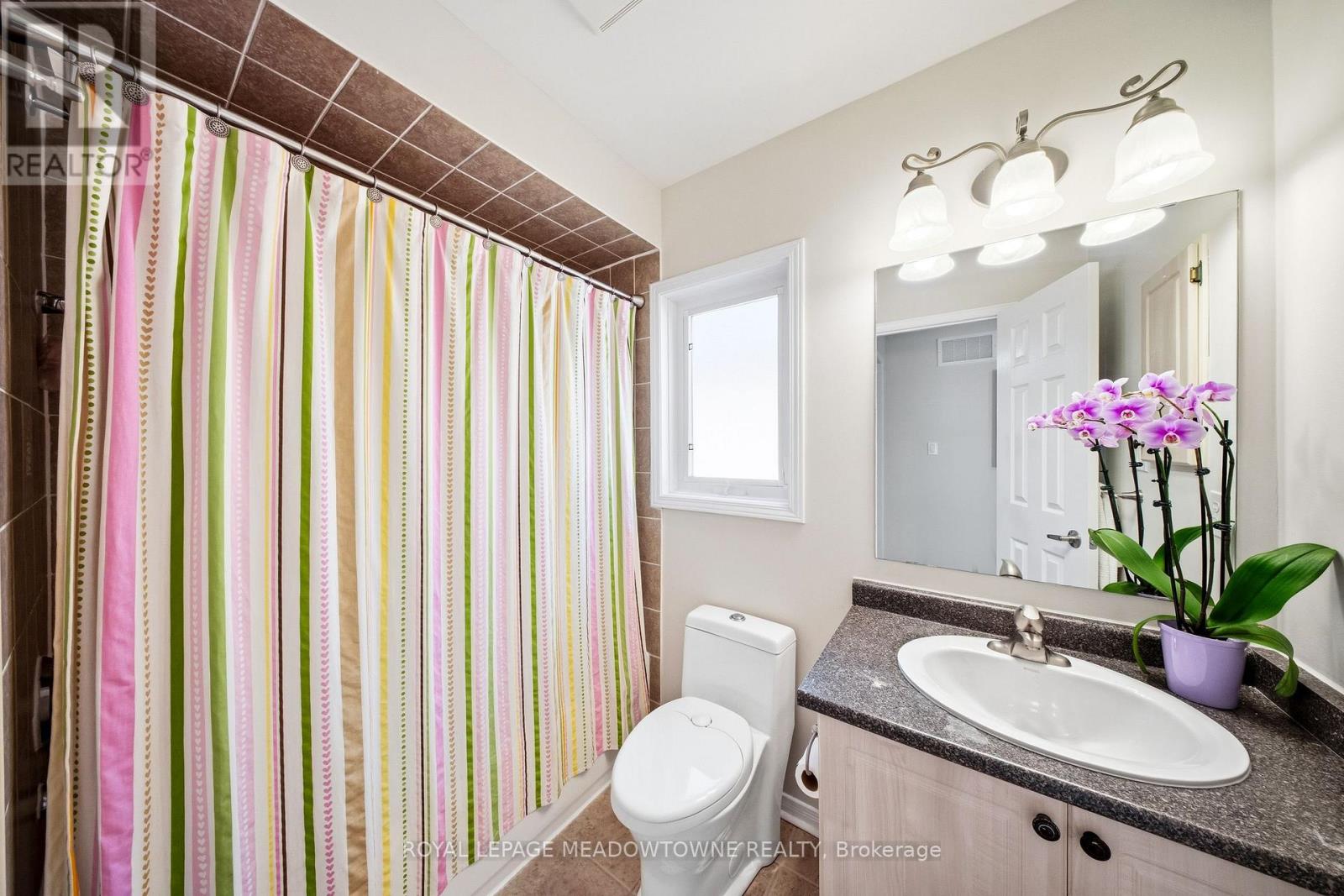 14 Eagleview Way, Halton Hills, Ontario  L7G 6N3 - Photo 35 - W13031708