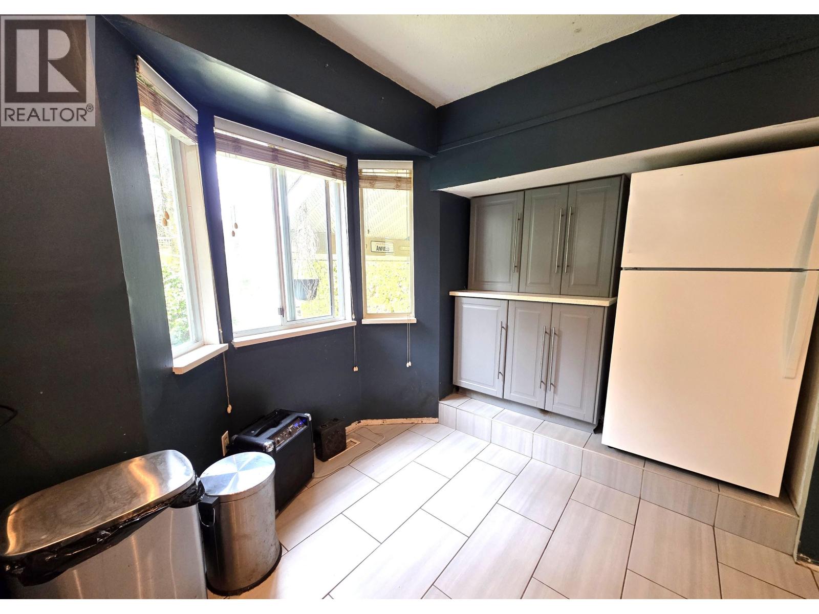 12033 206b Street, Maple Ridge, British Columbia  V2X 9T8 - Photo 13 - R3114428