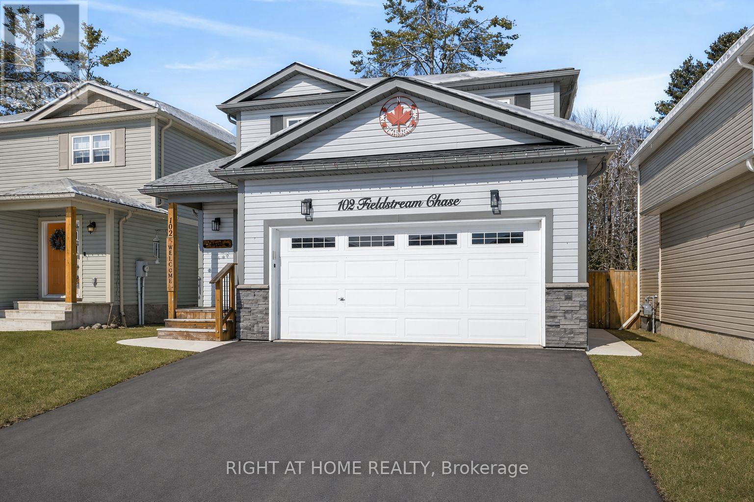 102 Fieldstream Chase, Bracebridge, Ontario  P1L 0A7 - Photo 2 - X13031672