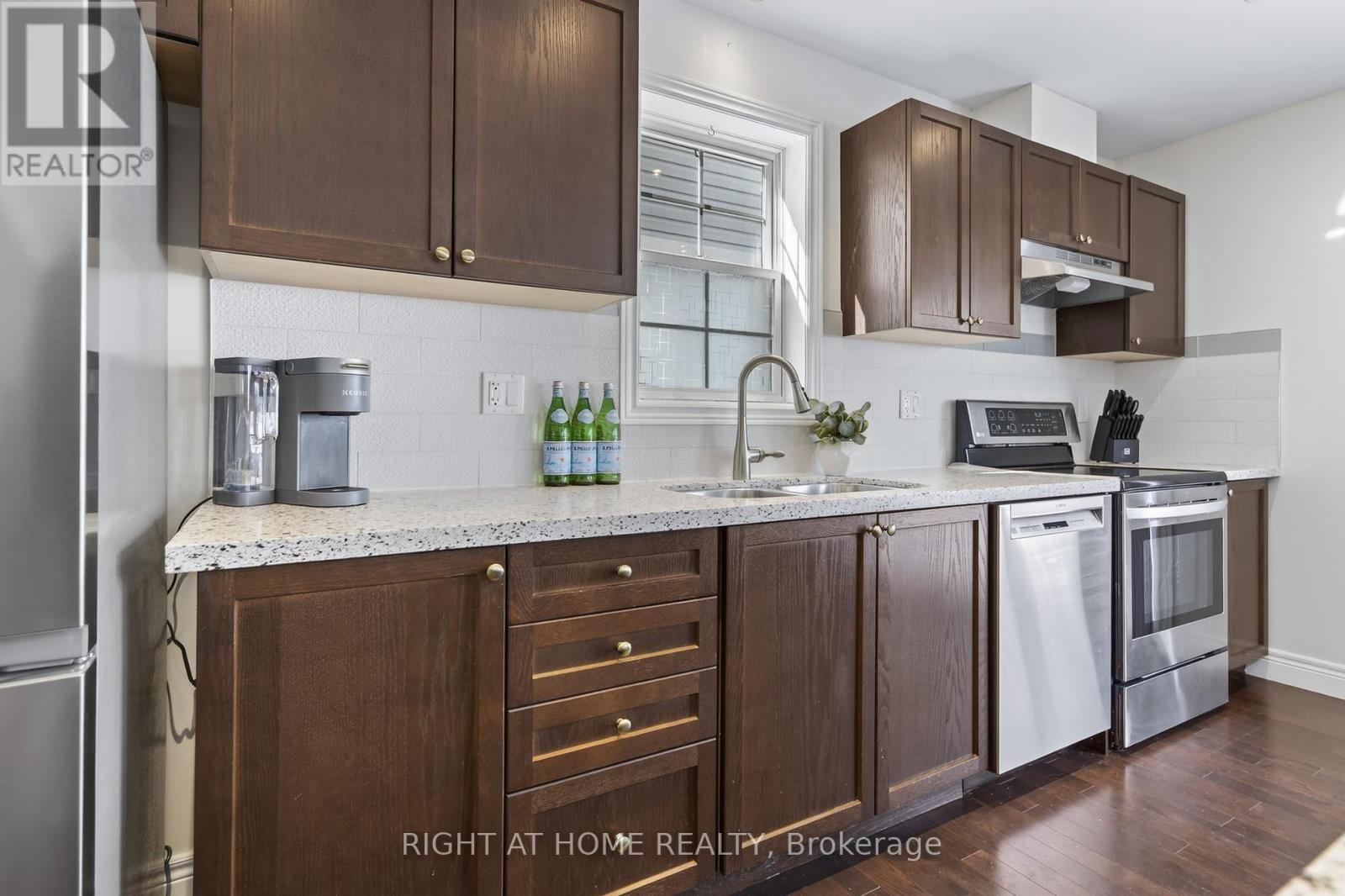 102 Fieldstream Chase, Bracebridge, Ontario  P1L 0A7 - Photo 6 - X13031672