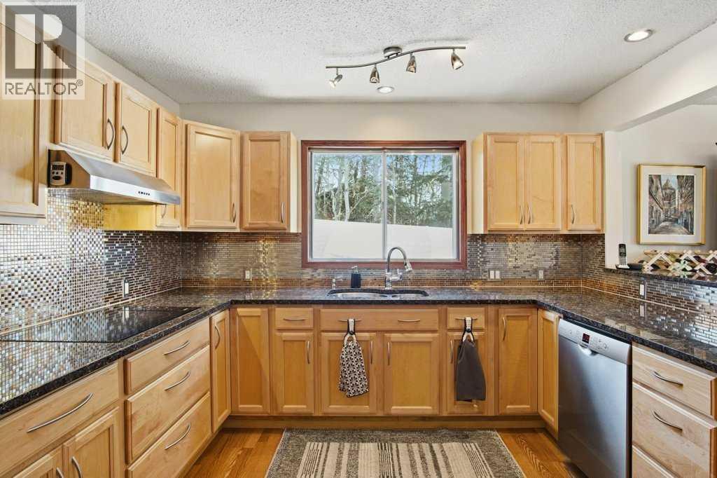 51, 29066 Range Road 52, Rural Mountain View County, Alberta  T0M 2E0 - Photo 2 - A2302616