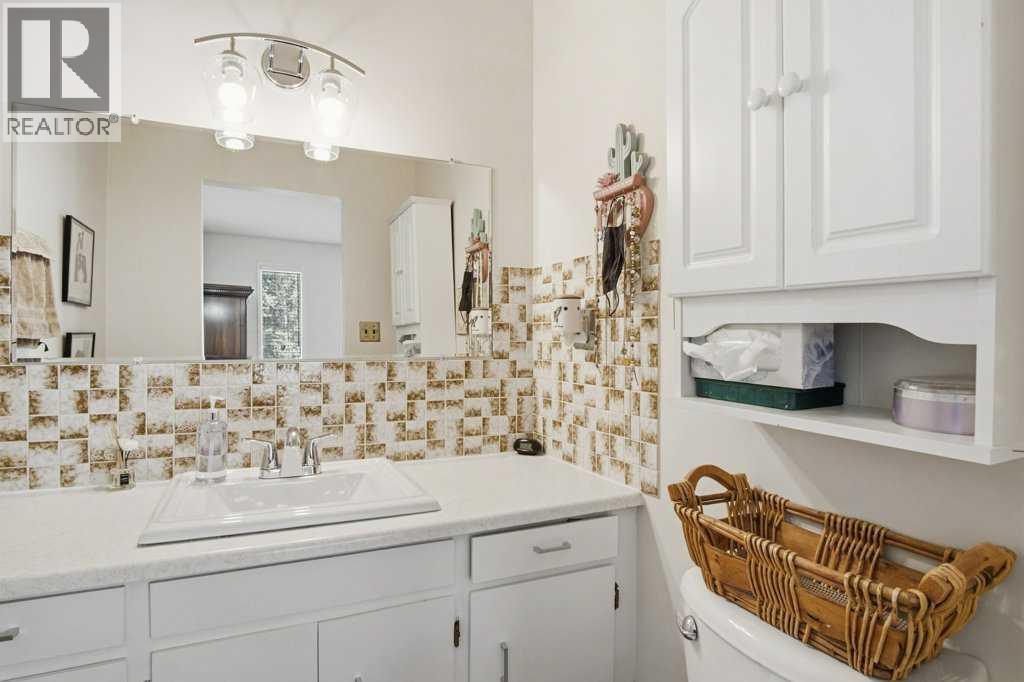 51, 29066 Range Road 52, Rural Mountain View County, Alberta  T0M 2E0 - Photo 24 - A2302616