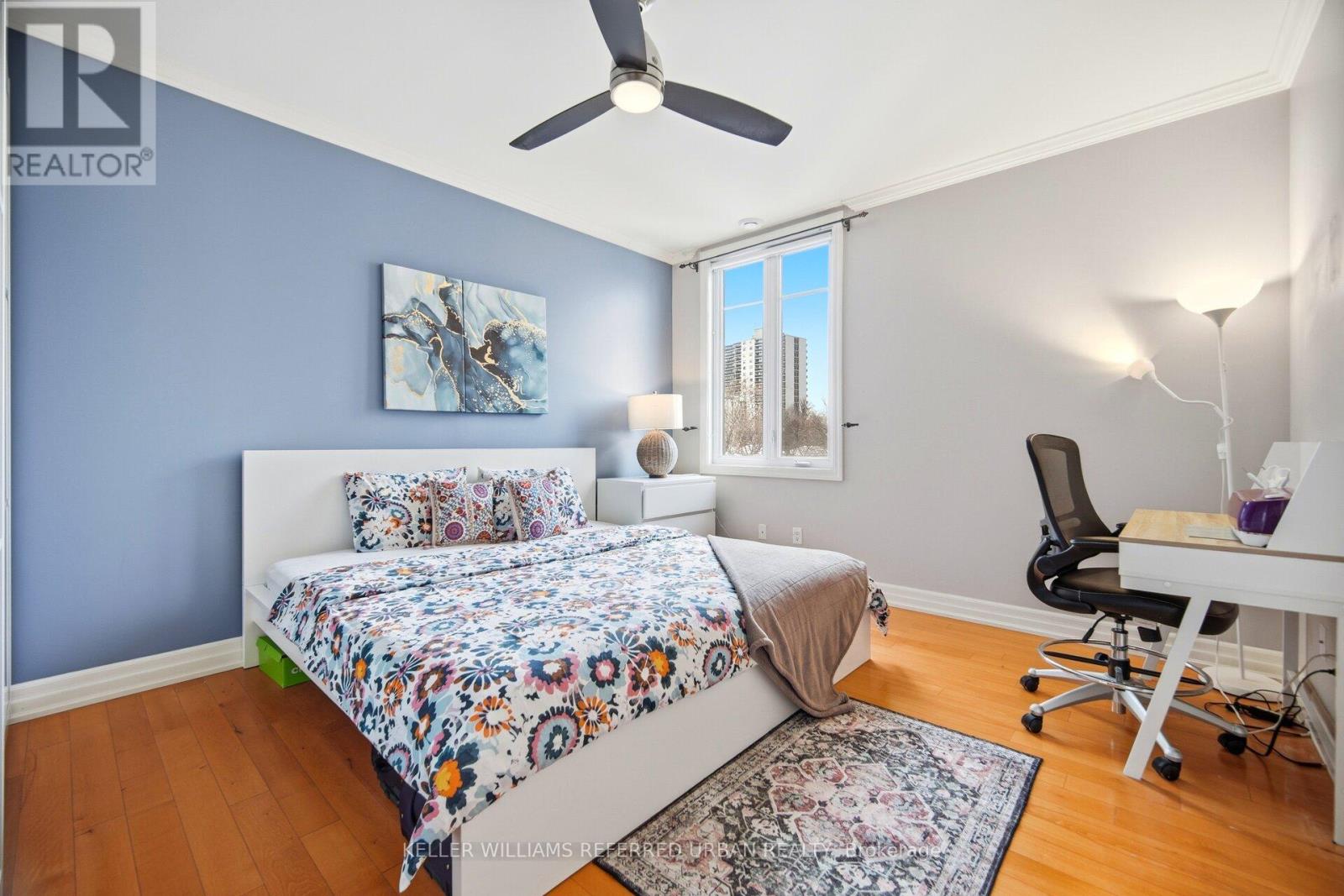 305 - 459 Kerr Street, Oakville, Ontario  L6K 3C2 - Photo 6 - W12886274