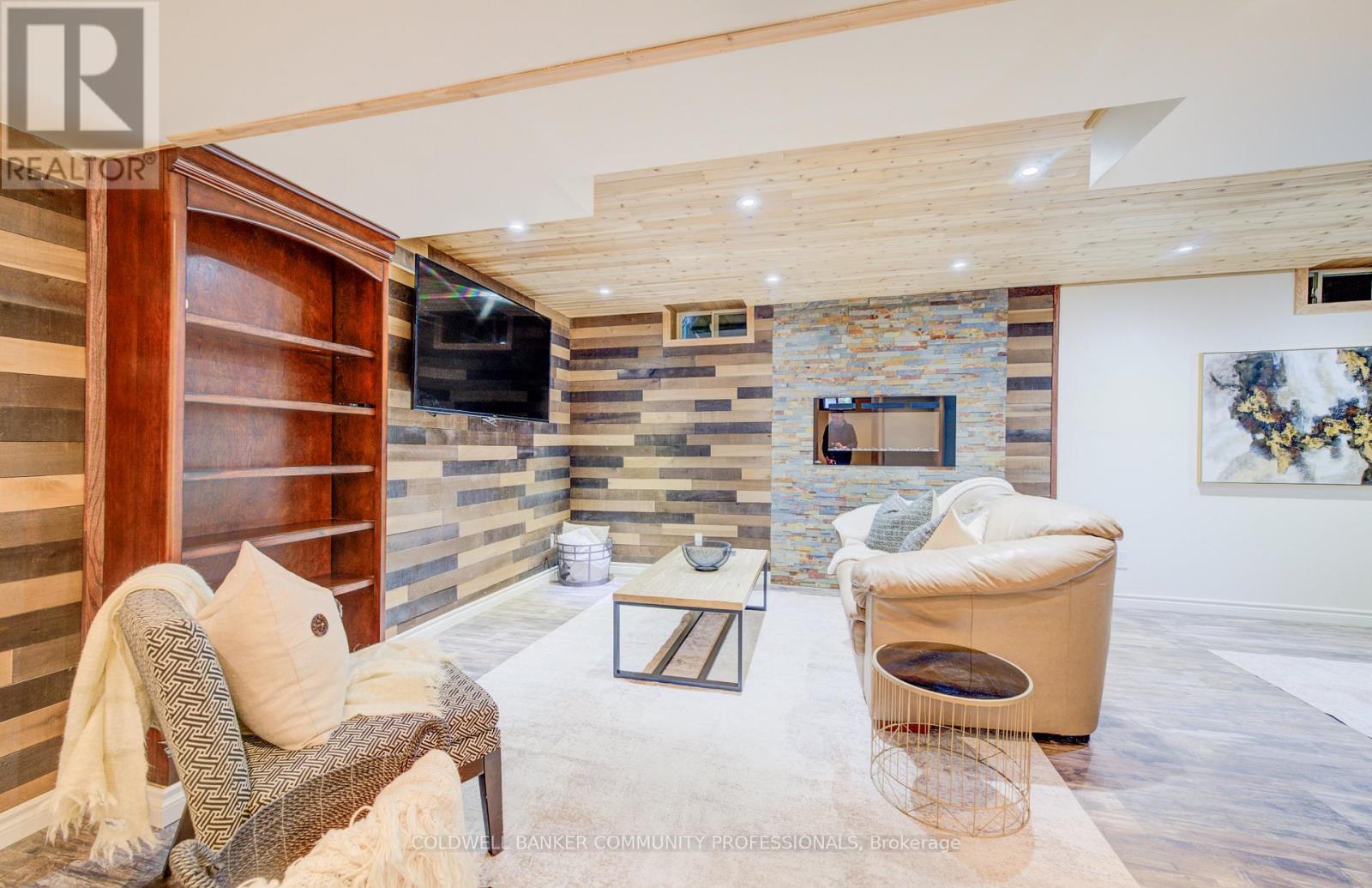 643 Phoebe Crescent, Burlington, Ontario  L7L 6E5 - Photo 38 - W13031268