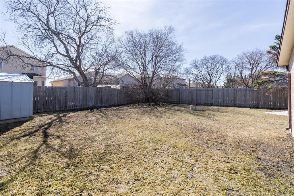 158 Hatcher Road, Winnipeg, Manitoba  R2C 3W4 - Photo 36 - 202608000