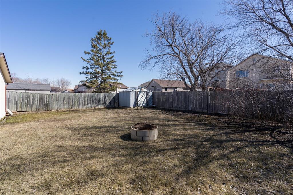 158 Hatcher Road, Winnipeg, Manitoba  R2C 3W4 - Photo 40 - 202608000
