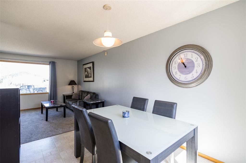 158 Hatcher Road, Winnipeg, Manitoba  R2C 3W4 - Photo 6 - 202608000