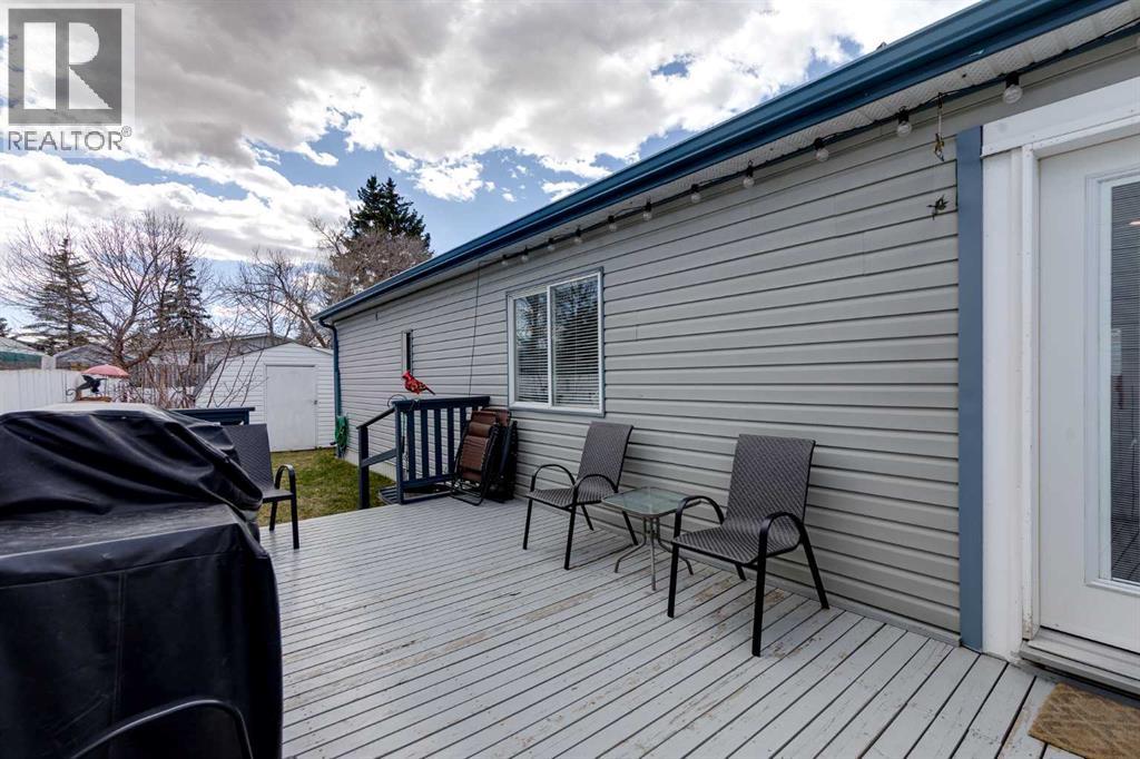 240 Big Hill Circle Se, Airdrie, Alberta  T4A 1P8 - Photo 32 - A2304272