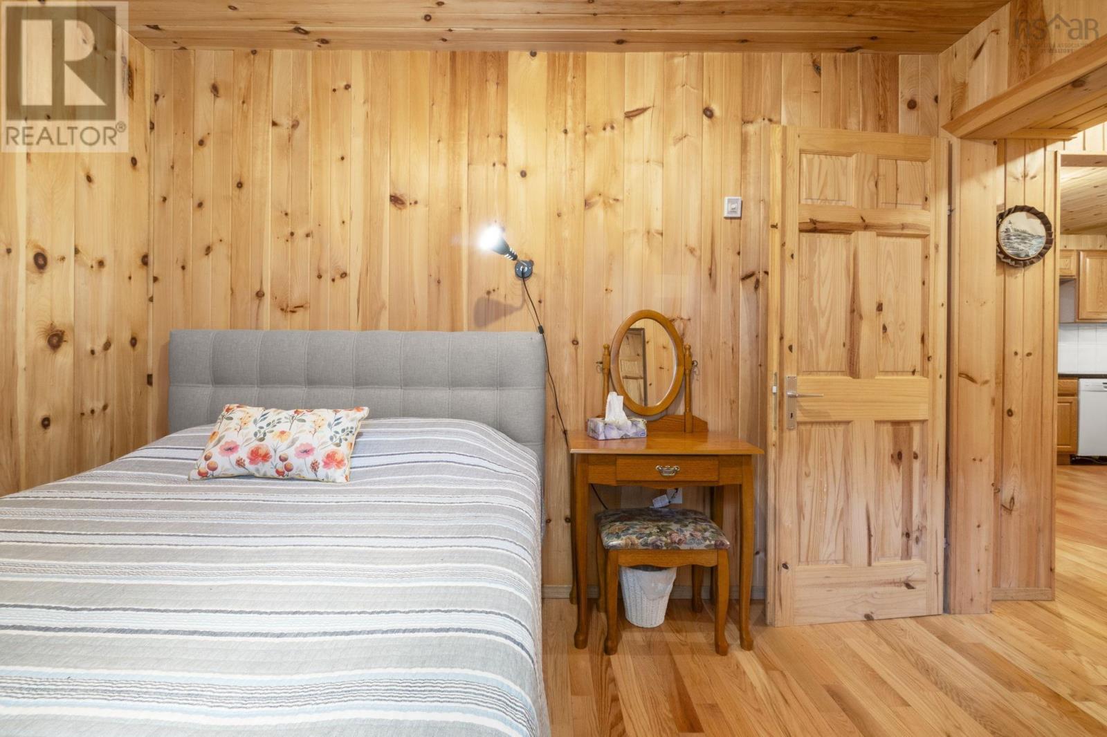 87 Edith's Point Road, South Brookfield, Nova Scotia  B0T 1K0 - Photo 18 - 202608267