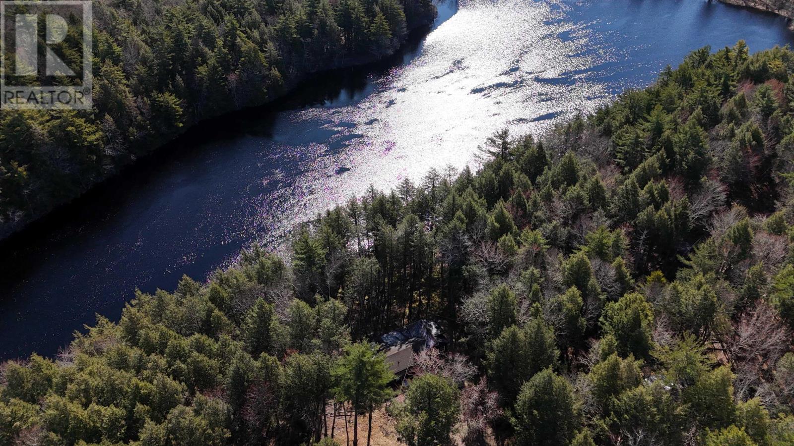 87 Edith's Point Road, South Brookfield, Nova Scotia  B0T 1K0 - Photo 2 - 202608267