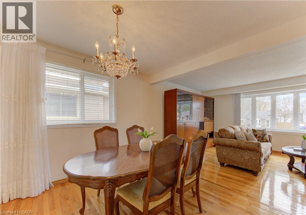 274 Heritage Drive, Kitchener, Ontario  N2B 3K8 - Photo 9 - 40823236