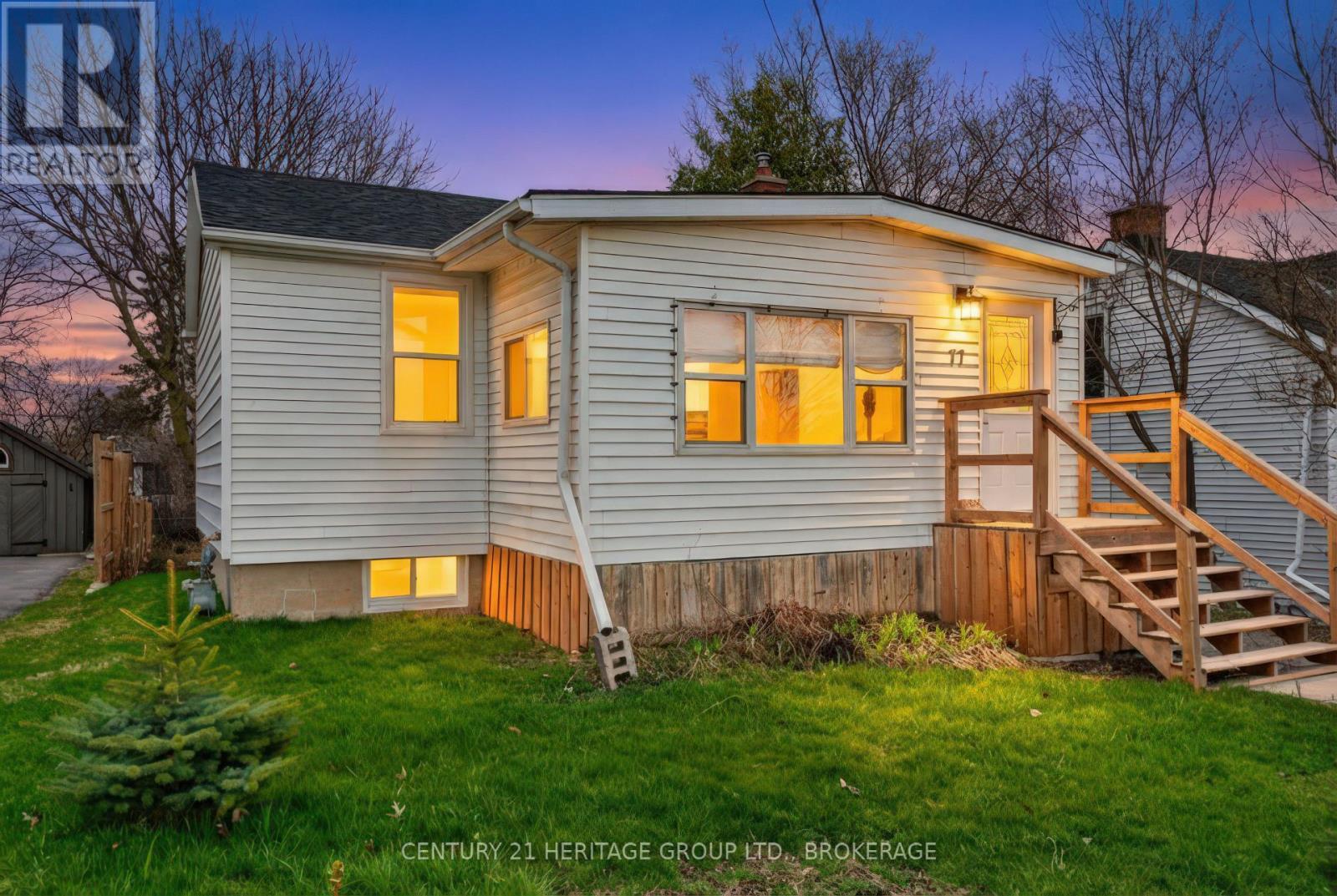 77 PORTSMOUTH AVENUE, Kingston, Ontario