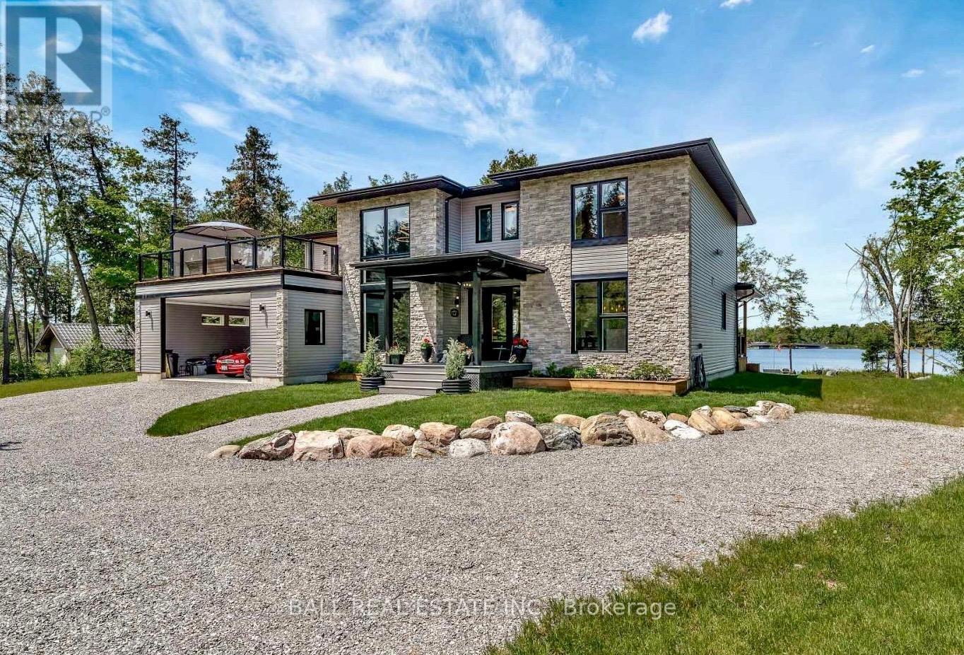 15 BERRY LANE, Kawartha Lakes, Ontario