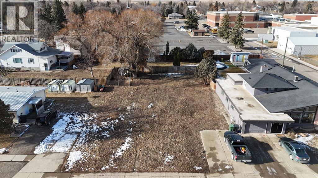 62 S 1 Street E, Magrath, Alberta  T0K 1J0 - Photo 1 - A2283299