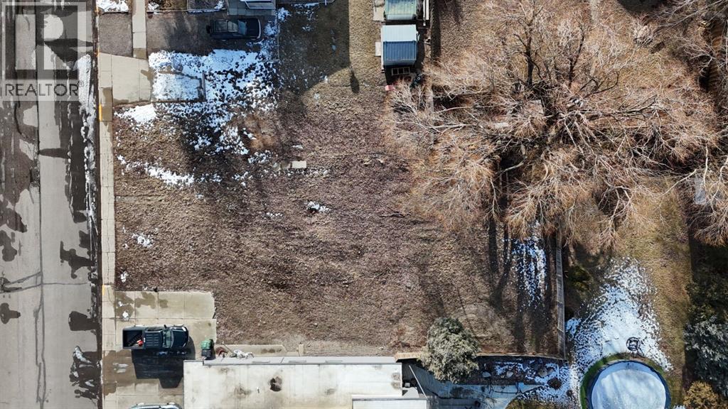 62 S 1 Street E, Magrath, Alberta  T0K 1J0 - Photo 5 - A2283299