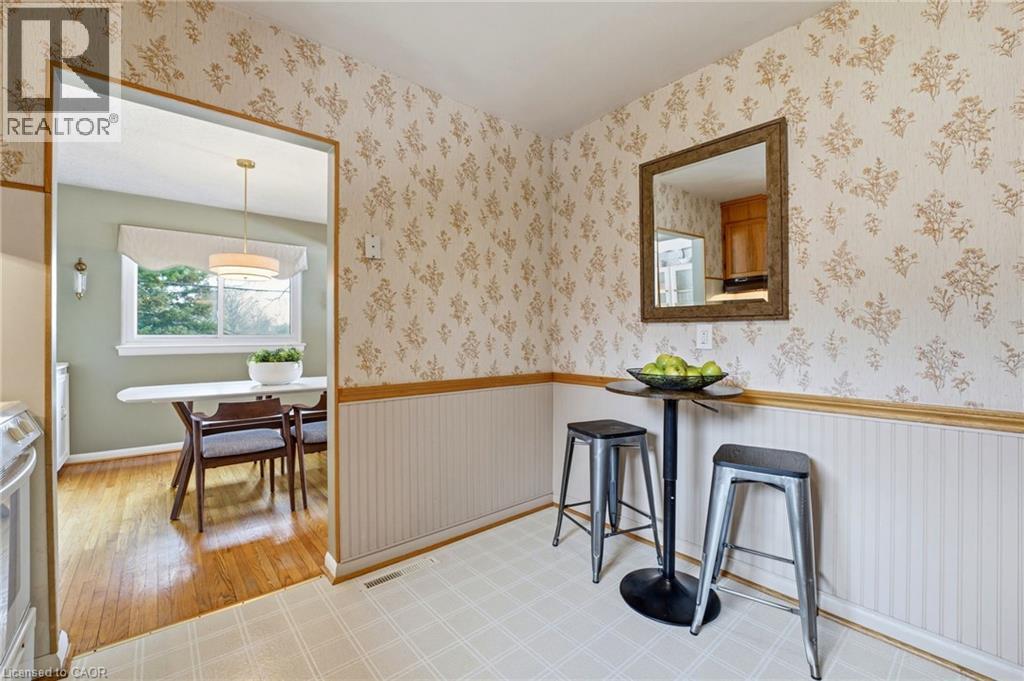 347 Clarendon Drive, Ancaster, Ontario  L9G 2Y9 - Photo 10 - 40808630