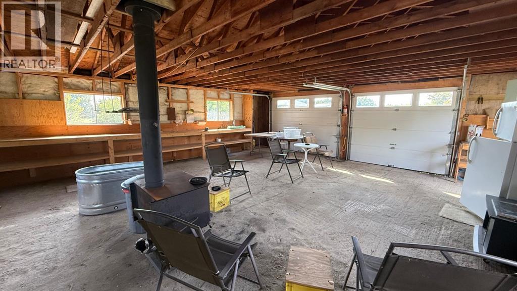 201 3 Avenue SE, Youngstown, Alberta  T0J 3P0 - Photo 31 - A2261865