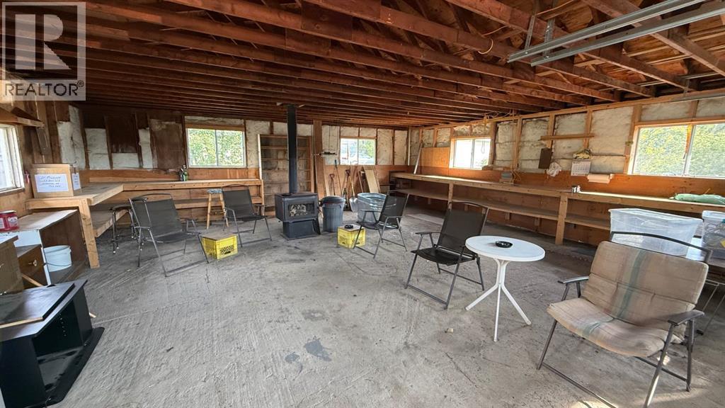 201 3 Avenue SE, Youngstown, Alberta  T0J 3P0 - Photo 30 - A2261865