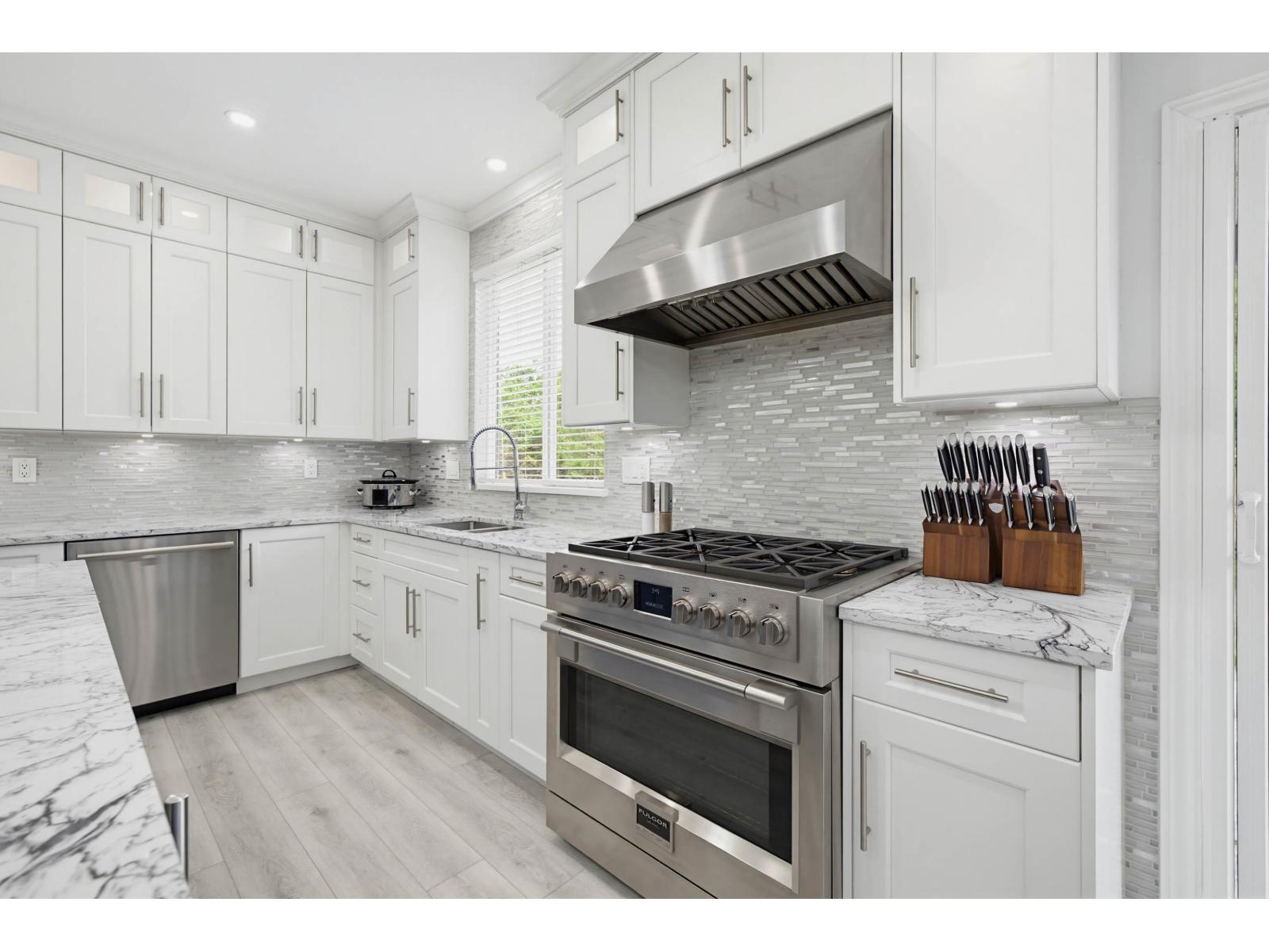 9064 217 Street, Langley, British Columbia  V1M 4C9 - Photo 9 - R3114674