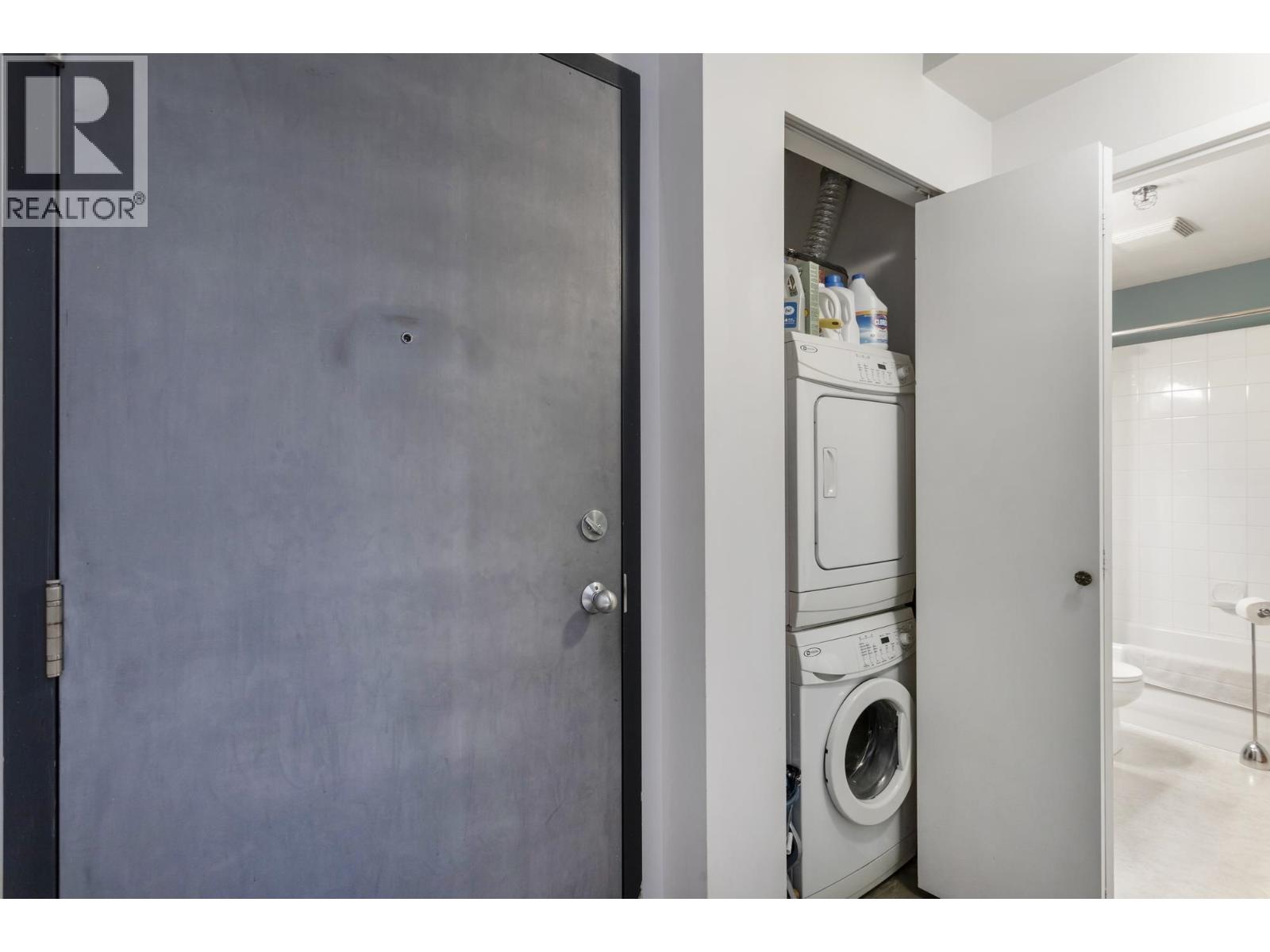 424 350 E 2nd Avenue, Vancouver, British Columbia  V5T 4R8 - Photo 8 - C8077697