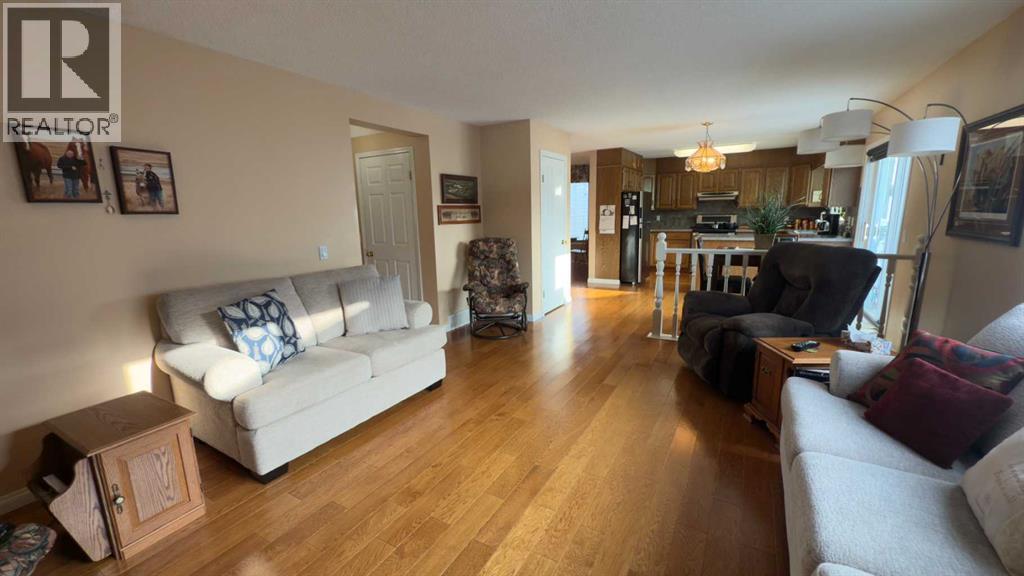 317 6 Avenue W, Hanna, Alberta  T0J 1P0 - Photo 16 - A2286772