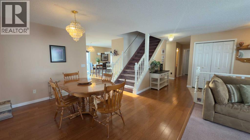 317 6 Avenue W, Hanna, Alberta  T0J 1P0 - Photo 8 - A2286772