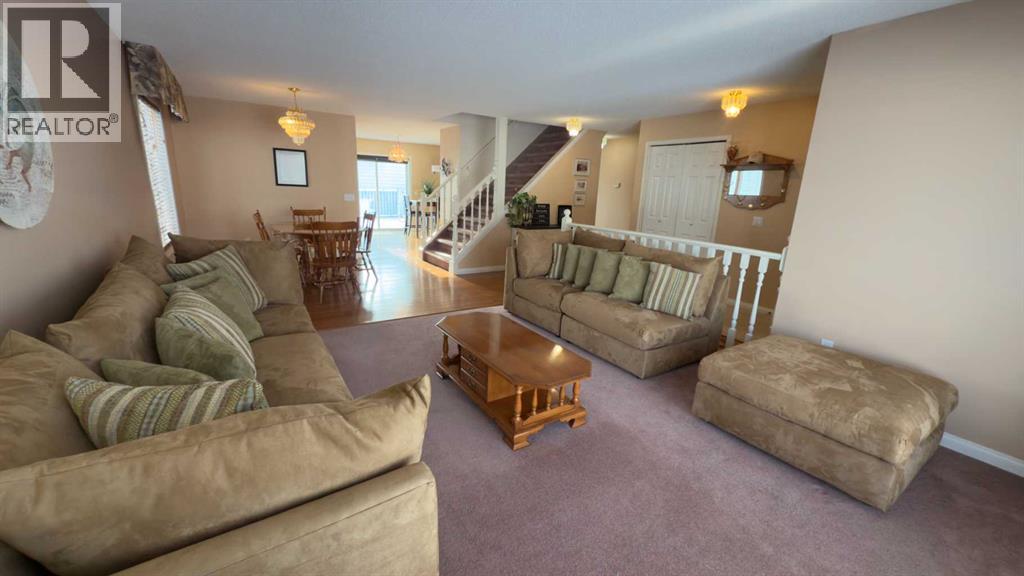 317 6 Avenue W, Hanna, Alberta  T0J 1P0 - Photo 7 - A2286772