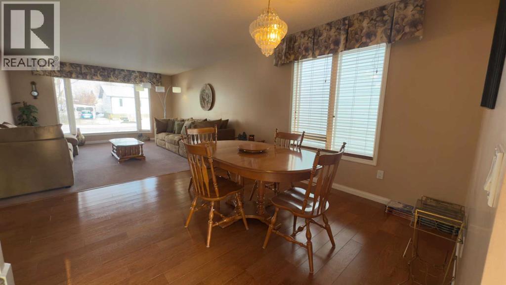 317 6 Avenue W, Hanna, Alberta  T0J 1P0 - Photo 6 - A2286772