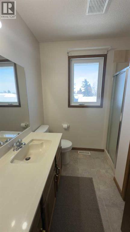 317 6 Avenue W, Hanna, Alberta  T0J 1P0 - Photo 30 - A2286772