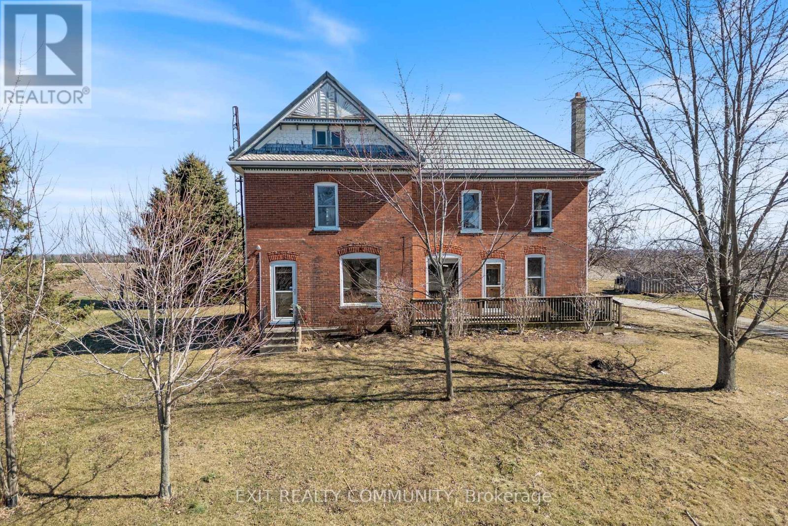 7053 AUGHRIM LINE E, Dawn-Euphemia, Ontario