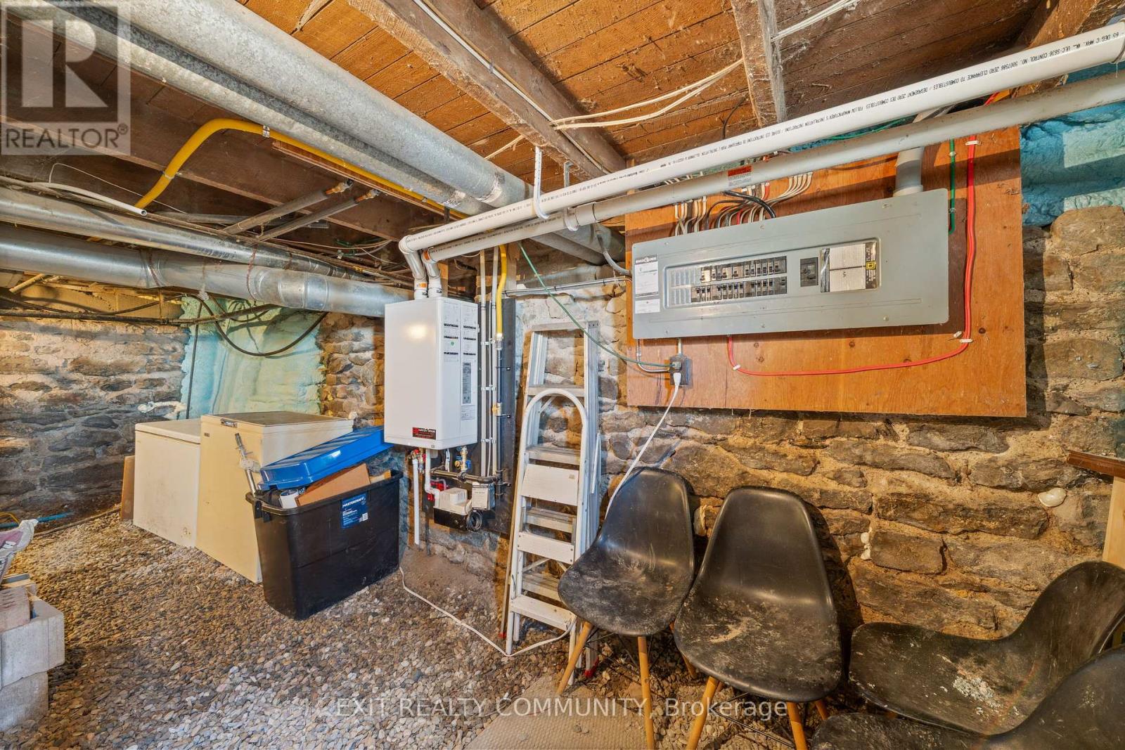 7053 Aughrim Line E, Dawn-Euphemia, Ontario  N0P 1C0 - Photo 32 - X13031778