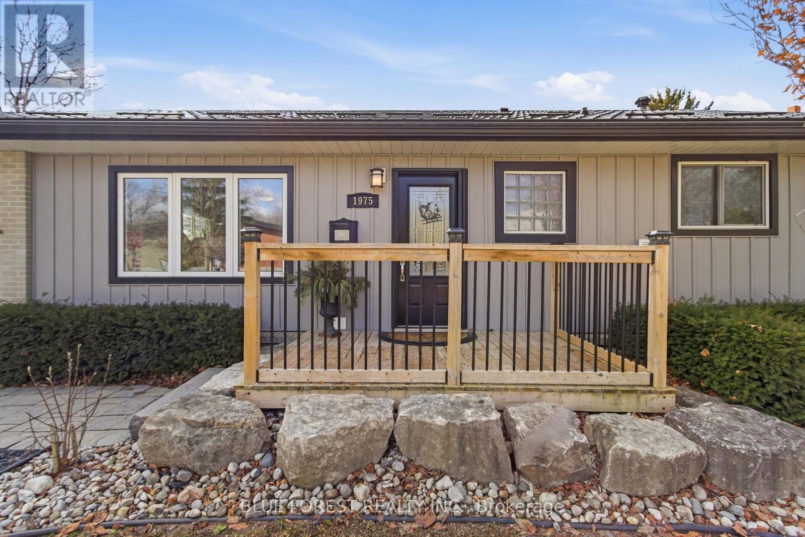 1975 Royal Crescent, London East, Ontario  N5V 1N6 - Photo 32 - X13032002