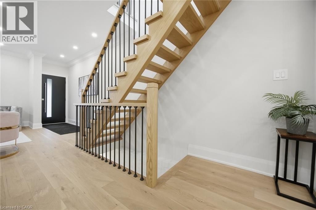 241 Maria Street, Toronto, Ontario  M6P 1W6 - Photo 20 - 40822007