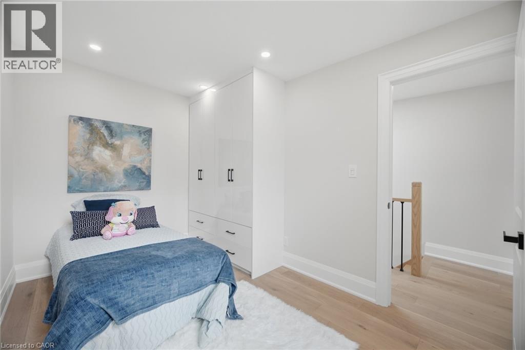 241 Maria Street, Toronto, Ontario  M6P 1W6 - Photo 18 - 40822007