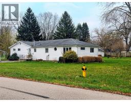 161 WALNUT STREET, Bothwell, Ontario