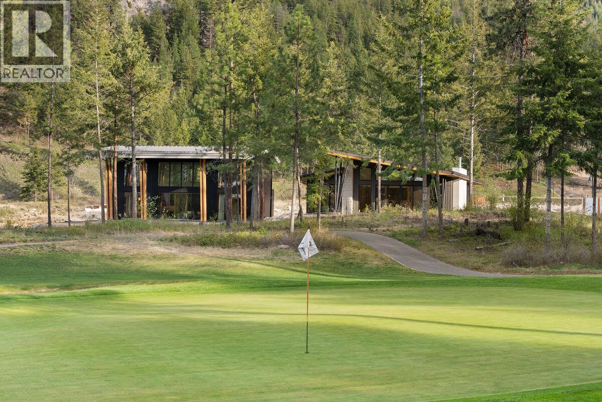 818 Predator Ridge Drive, Vernon, British Columbia  V1H 1G4 - Photo 5 - 10384501