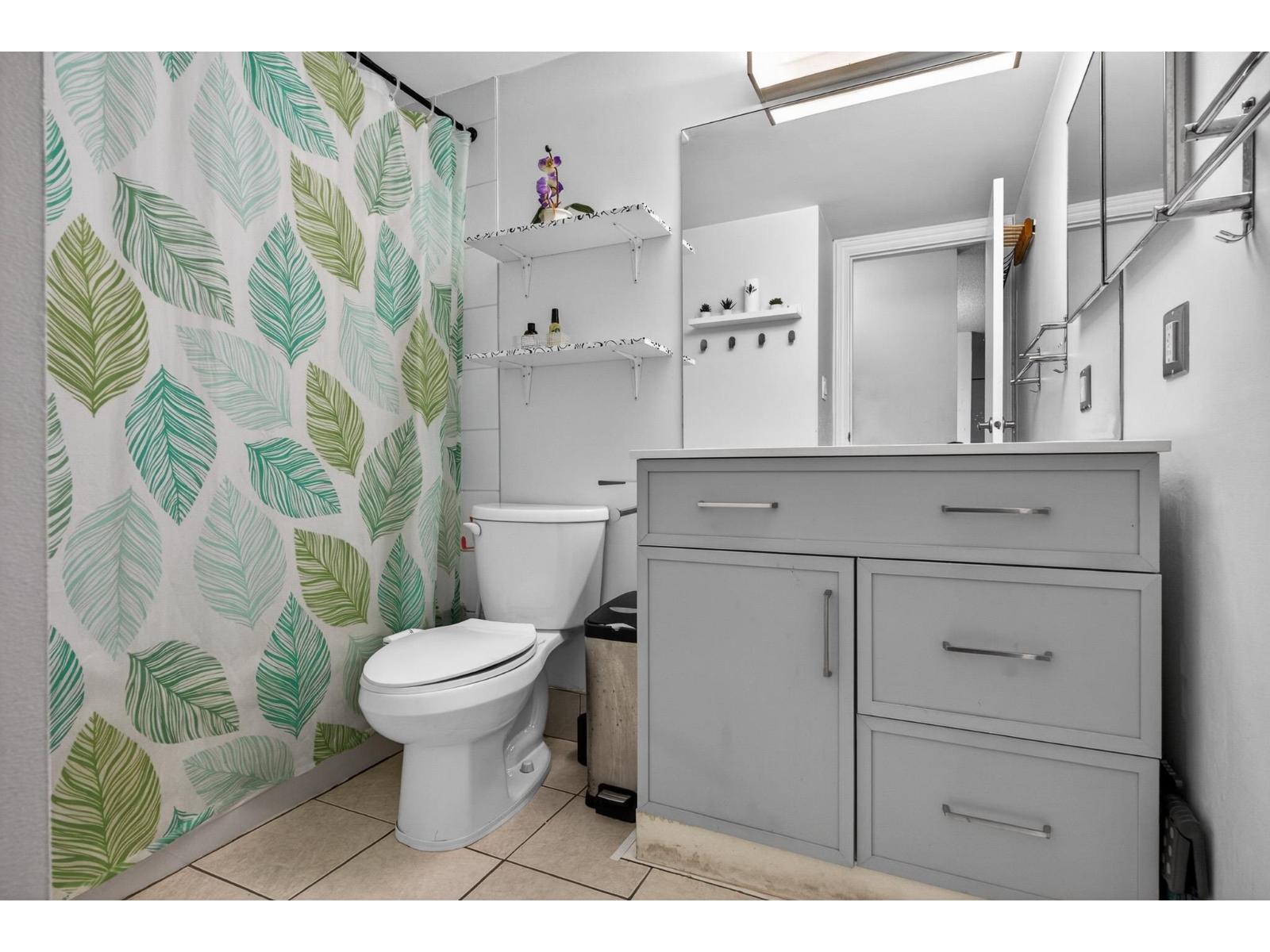 G08 10698 151a Street, Surrey, British Columbia  V3R 8T5 - Photo 12 - R3114545