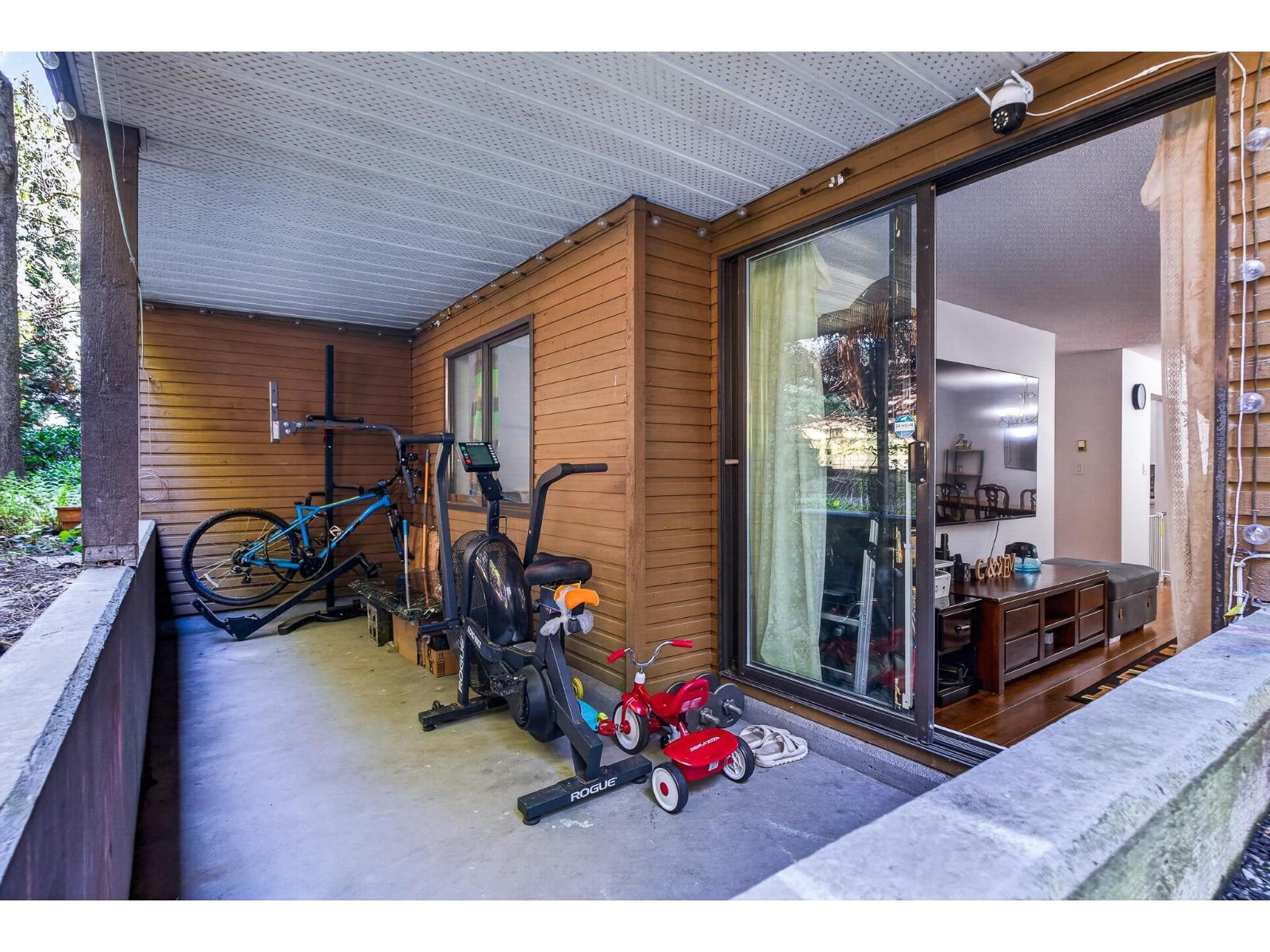 G08 10698 151a Street, Surrey, British Columbia  V3R 8T5 - Photo 20 - R3114545