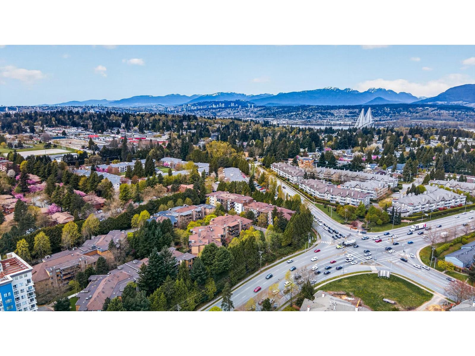 G08 10698 151a Street, Surrey, British Columbia  V3R 8T5 - Photo 30 - R3114545