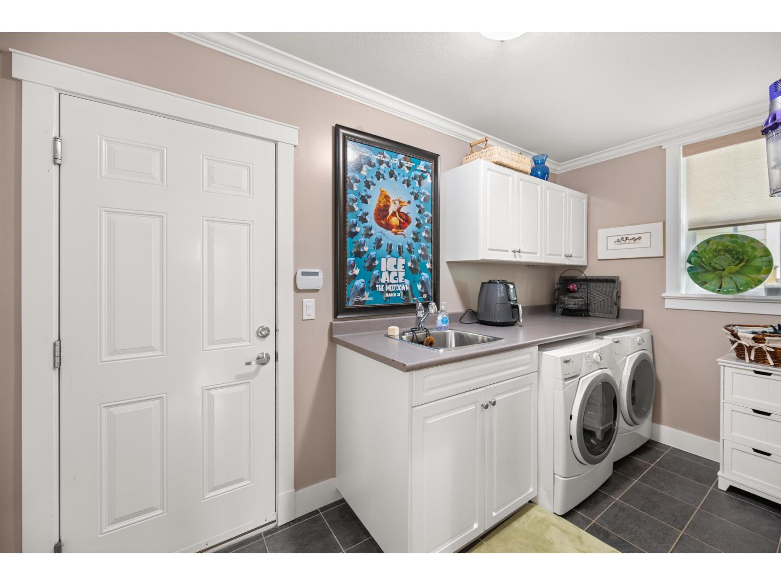 3711 142 Street, Surrey, British Columbia  V4P 0C2 - Photo 17 - R3114367