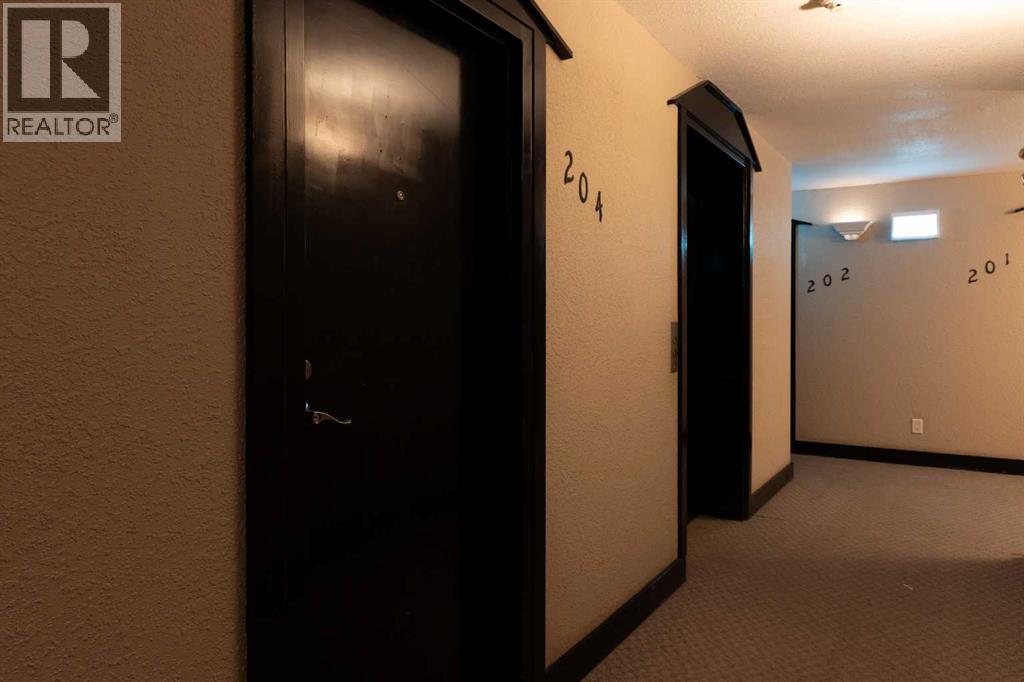 204, 717 4a Street Ne, Calgary, Alberta  T2E 3W1 - Photo 12 - A2299367