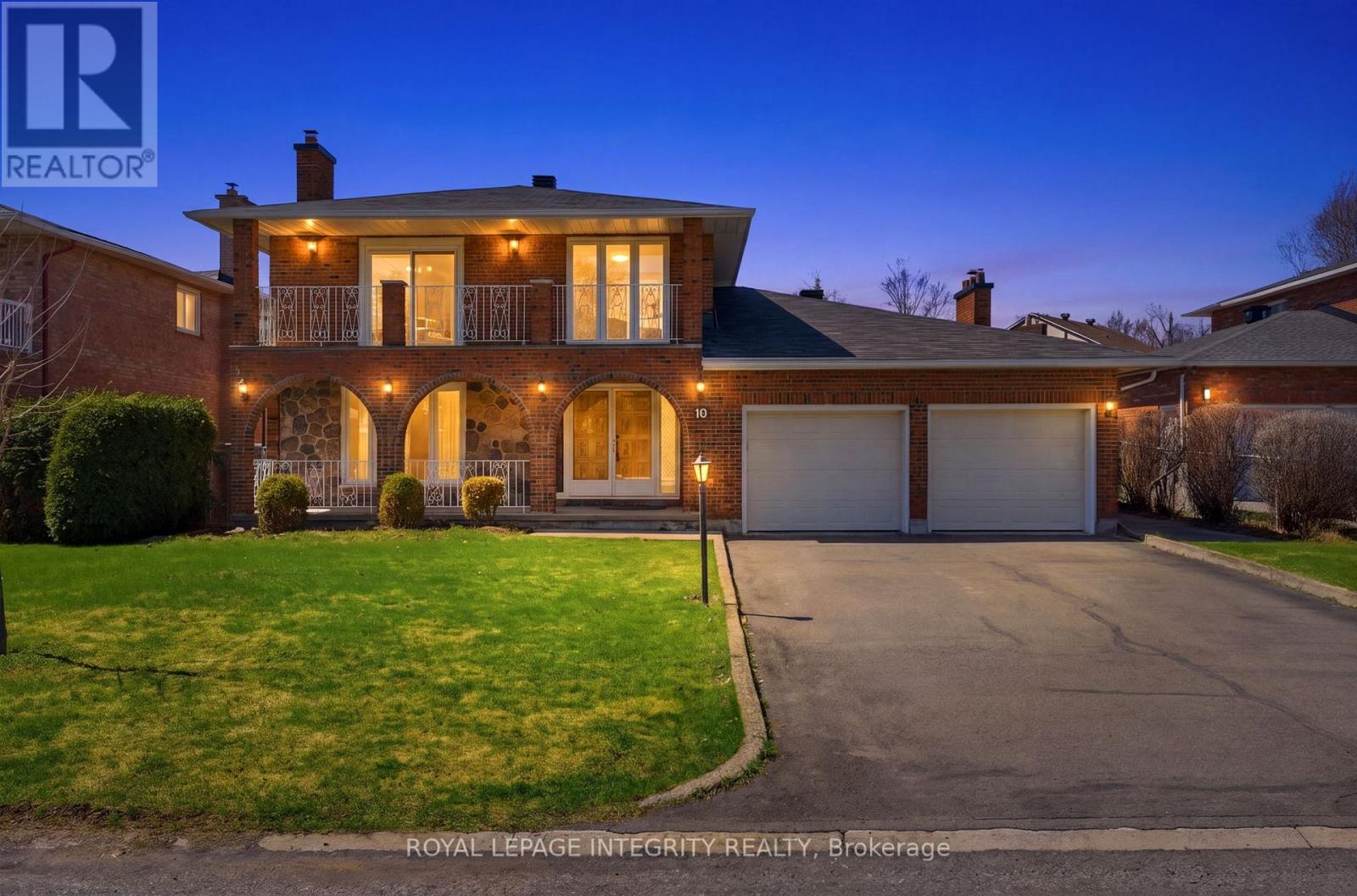 10 PARMALEA CRESCENT, Ottawa, Ontario