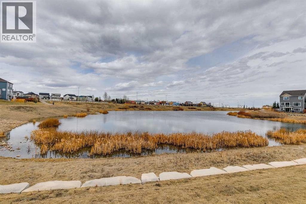 280 Yorkville Manor SW, Calgary, Alberta  T2X 4J6 - Photo 4 - A2302516