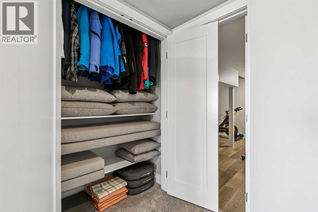 280 Yorkville Manor SW, Calgary, Alberta  T2X 4J6 - Photo 39 - A2302516